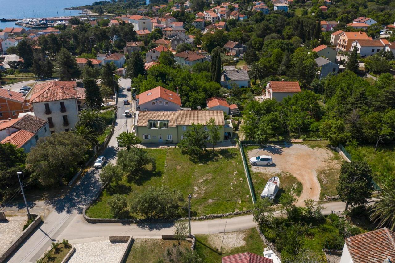 Apartmani Danica Нерезине Экстерьер фото